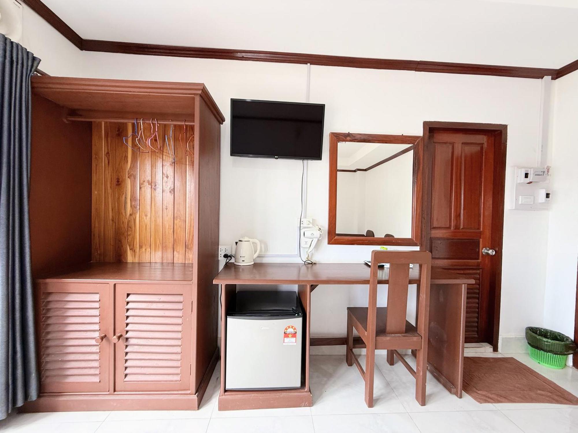 Vangvieng Sisavang Mountain View Hotel Vangviang Kültér fotó