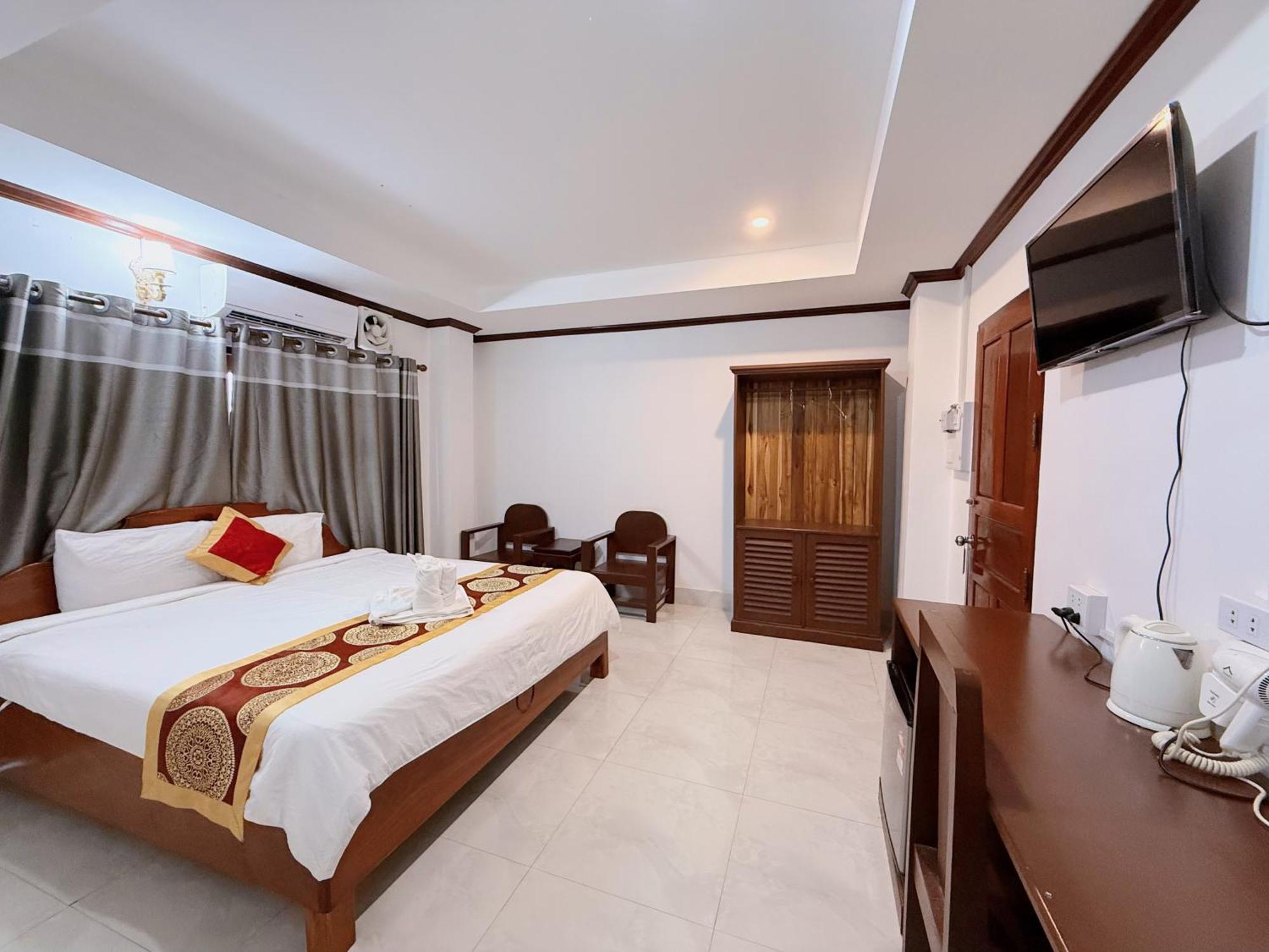 Vangvieng Sisavang Mountain View Hotel Vangviang Kültér fotó