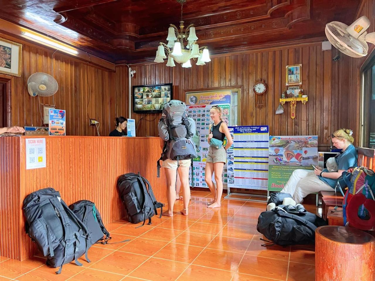 Vangvieng Sisavang Mountain View Hotel Vangviang Kültér fotó